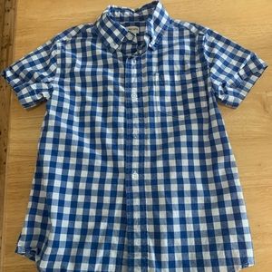 Boys’ button down shirt in good condition.